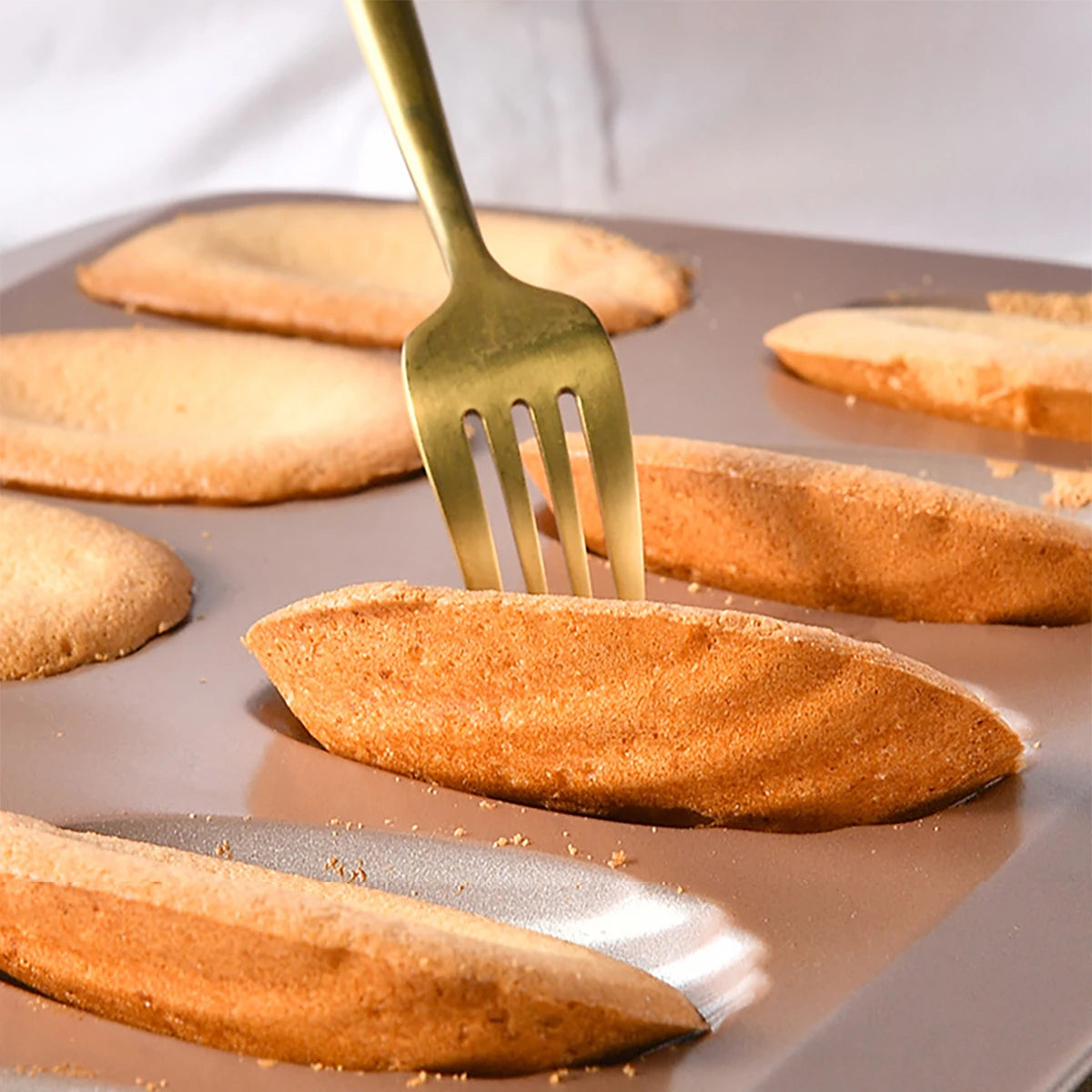 moule-madeleine-car-1